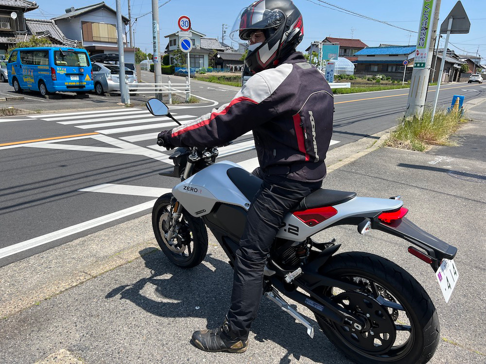 XEAM 愛知一宮 店舗写真6
